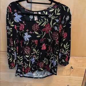 Dolan Black Relaxed Floral Blouse